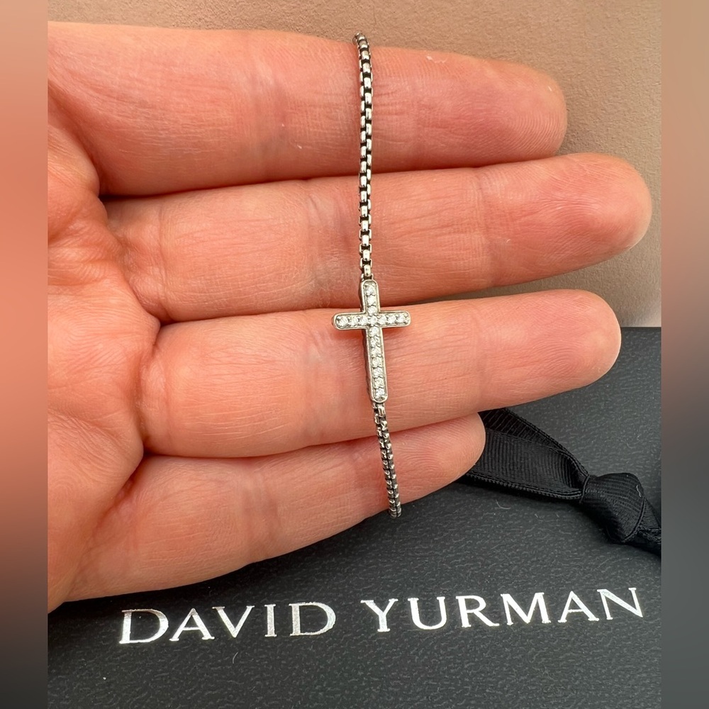 🔴Authentic DAVID YURMAN PETITE PAVÉ DIAMONDS CROSS CHAIN BRACELET🔴 - Picture 11 of 11